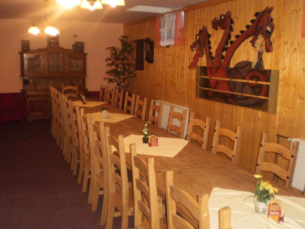 Hotel Pohadka Most Ngoại thất bức ảnh